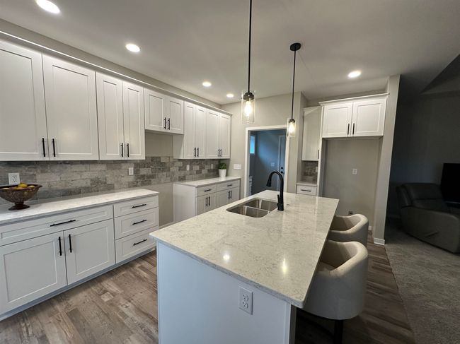 3133 S Bartells Dr, Condo with 2 bedrooms, 2 bathrooms and null parking in BELOIT WI | Image 7