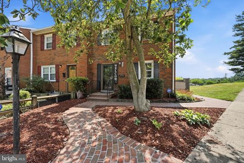 3529 Beale Ct, WOODBRIDGE, VA, 22193-1739 | Card Image
