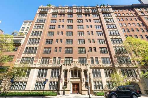 4e-220 E Walton Pl, Chicago, IL, 60611-1649 | Card Image