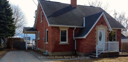 7760 Highway 21, Allenford, ON, N0H1A0 | Card Image