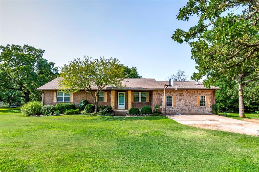 Melanie Ln, Chandler, OK 74834