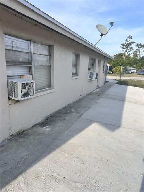 5620/5622 Eighth Ave, FORT MYERS, FL, 33907 | Card Image