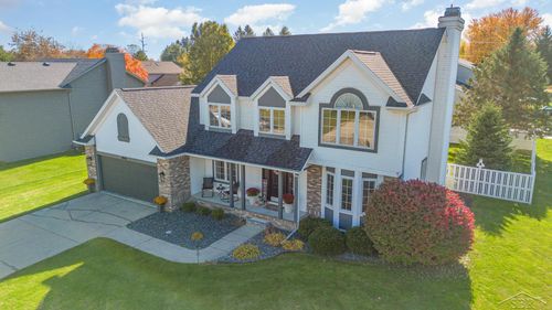 8040 Creston Dr, Freeland, MI, 48623-8731 | Card Image