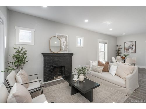 2339 S Acoma St, Denver, CO, 80223-4308 | Card Image