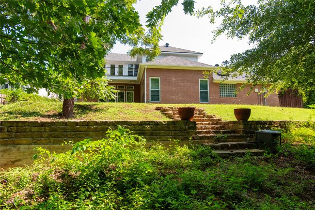 Back view - entry to green belt and creek | Image 34