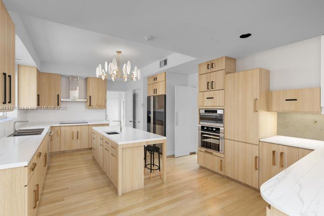 5861 Lagorce Dr, House other with 4 bedrooms, 4 bathrooms and null parking in Miami Beach FL | Image 19