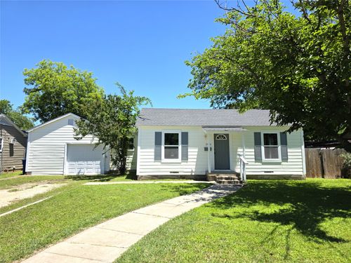 2406 Elizabeth Dr, Brownwood, TX, 76801-5718 | Card Image
