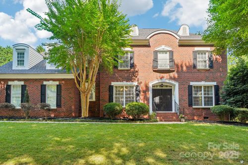 15620 Glen Miro Dr, Huntersville, NC, 28078-2201 | Card Image