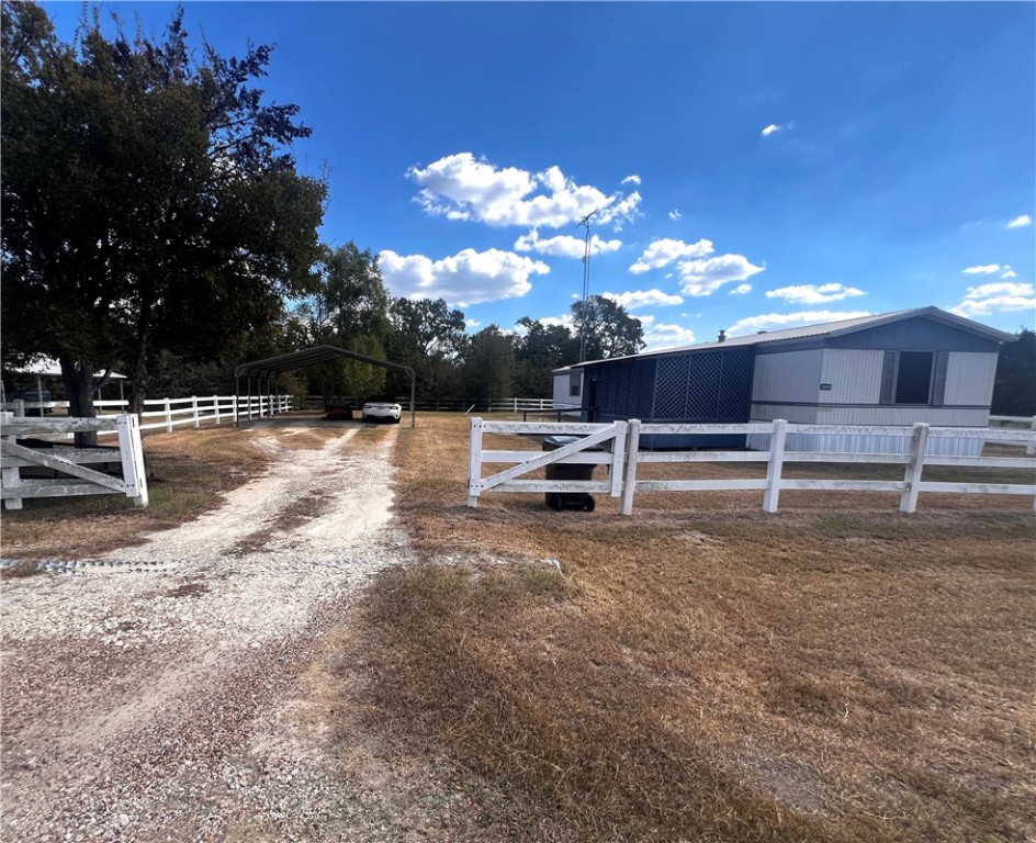 Alvina Ulich St, Somerville, TX 77879