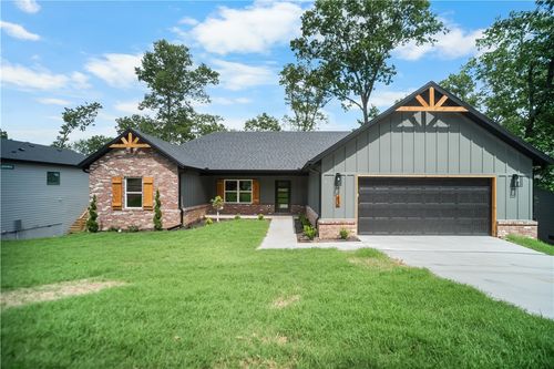 43 Hollow Way Dr, Bella Vista, AR, 72715-1613 | Card Image