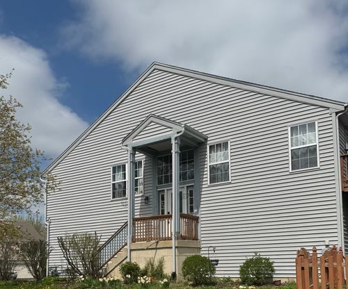 99 Seton Creek Dr, Oswego, IL, 60543-8484 | Card Image