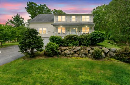 182 Laurel Ln, West Kingston, RI, 02892-1914 | Card Image
