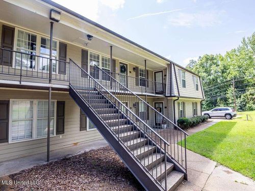 606 Park Ln, Oxford, MS, 38655-2865 | Card Image