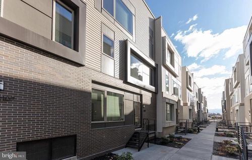 2108 Kensington Walk, PHILADELPHIA, PA, 19125-1342 | Card Image