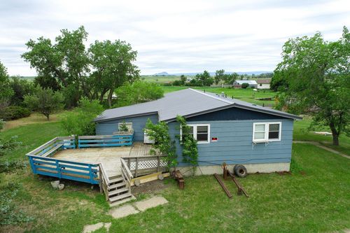 211 Ash St, Newell, SD, 57760-2154 | Card Image