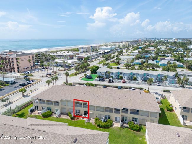 4 - 5201 Ocean Beach Blvd, Townhouse with 3 bedrooms, 3 bathrooms and null parking in Cocoa Beach FL | Image 44