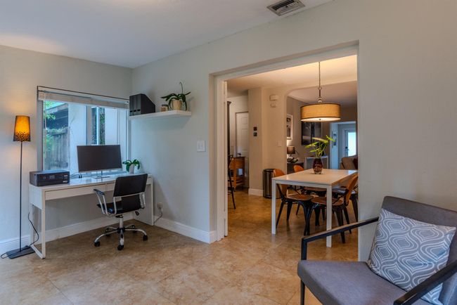 1401 Ne 17 Th Way, House other with 3 bedrooms, 2 bathrooms and null parking in Fort Lauderdale FL | Image 19