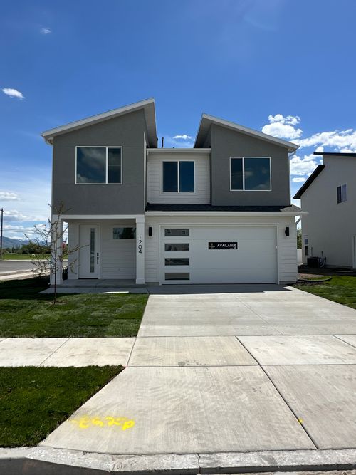1225 W 500 S, Logan, UT, 84321-7156 | Card Image