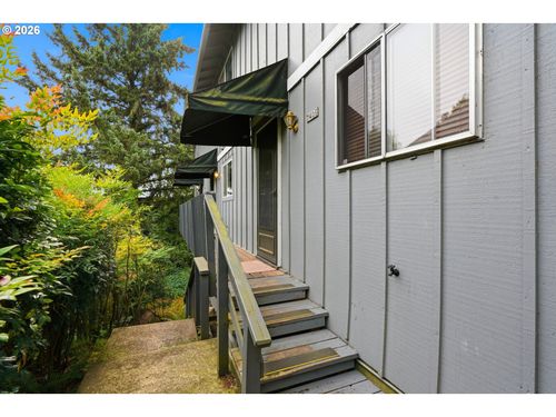7408 S Virginia Ave, Portland, OR, 97219-3041 | Card Image