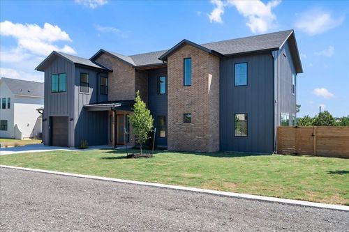 8609 Nina Ln, Jonestown, TX, 78645 | Card Image