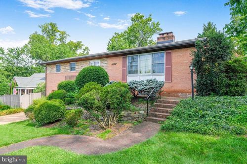 4901 Ashby St Nw, WASHINGTON, DC, 20007-1046 | Card Image