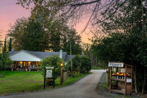 5441 256 St, Aldergrove, BC, V4W1E7 | Card Image