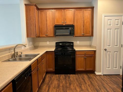 11316 Shadow Elms Ln, Raleigh, NC, 27614-7060 | Card Image