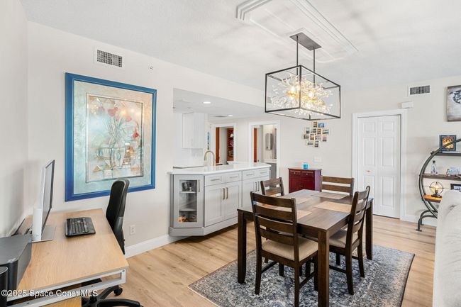503 - 100 Riverside Dr, Condo with 2 bedrooms, 2 bathrooms and null parking in Cocoa FL | Image 15