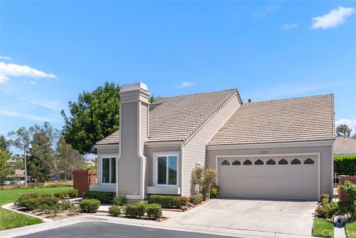 23232 El Greco, Mission Viejo, CA, 92692-1631 | Card Image