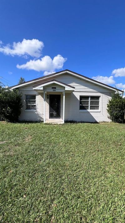 1685 S Wallace Avenue, House other with 3 bedrooms, 2 bathrooms and null parking in BARTOW FL | Image 1