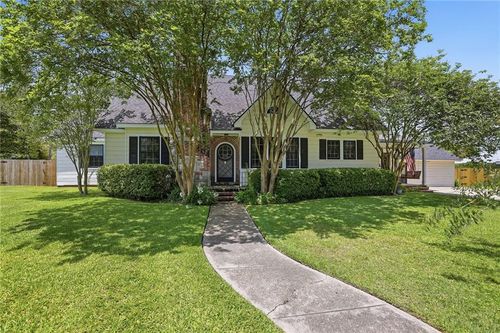 804 W Charles St, Hammond, LA, 70401-3110 | Card Image