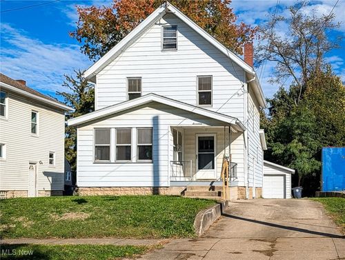17 W Woodsdale Ave, Akron, OH, 44301-2840 | Card Image