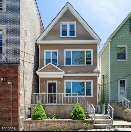 2-196 Avenue C, Bayonne, NJ, 07002-2419 | Card Image