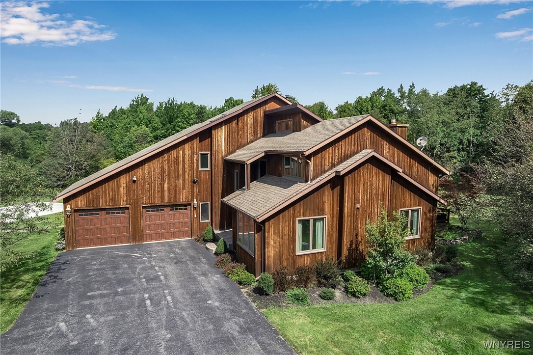 Blakeley Rd, East Aurora, NY 14052