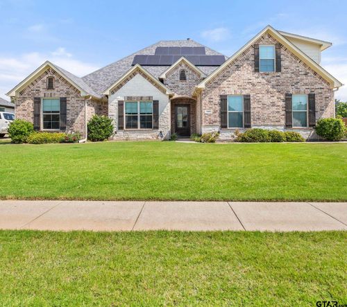 105 Nathan Dr, Chandler, TX, 75758-8870 | Card Image