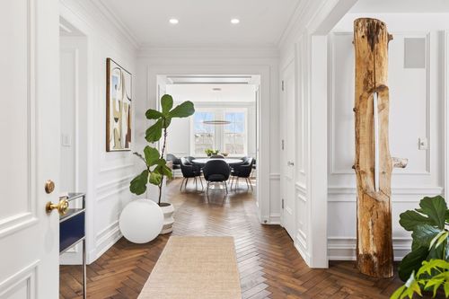 304-510 Groveland Ave, Minneapolis, MN, 55403-3220 | Card Image