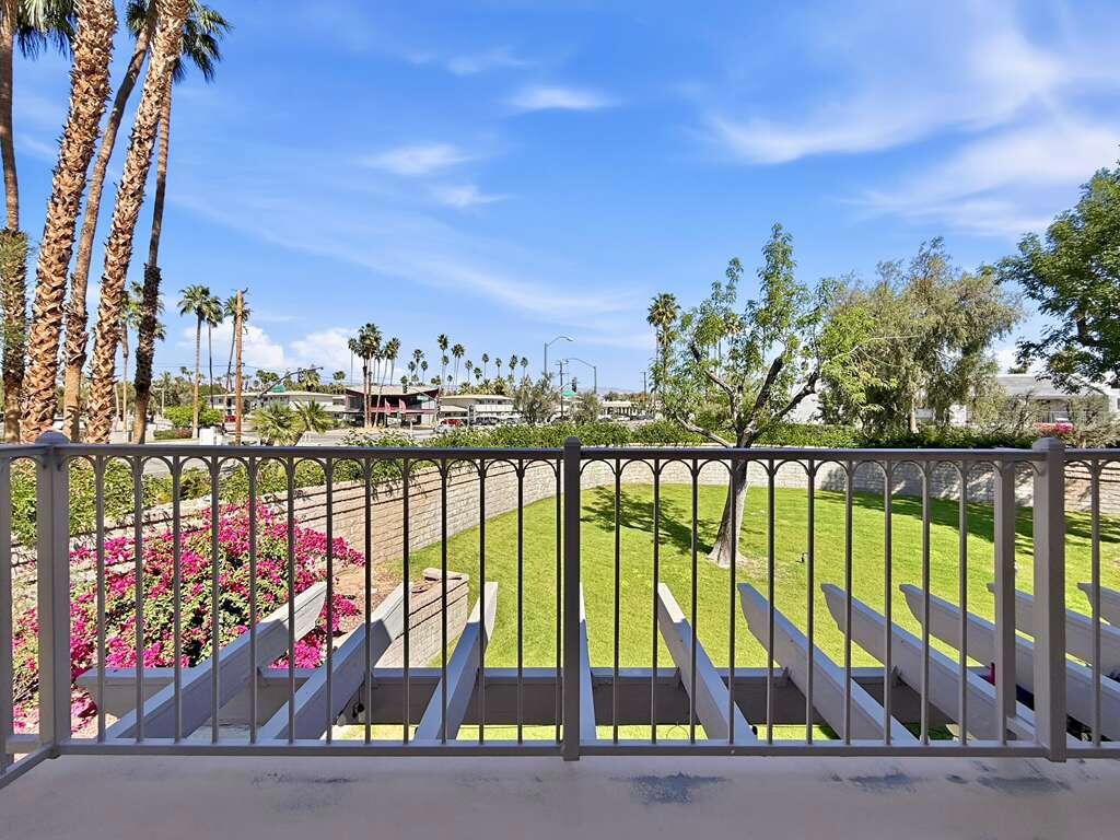 Residential in Palm Springs 4