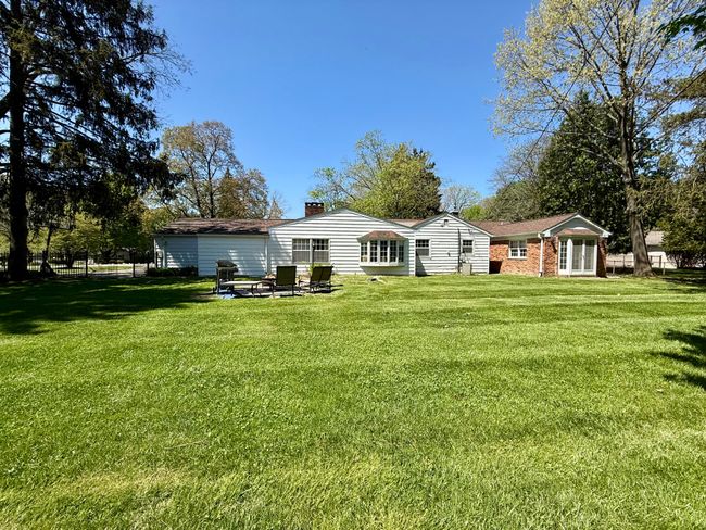 Rear exterior | Image 34