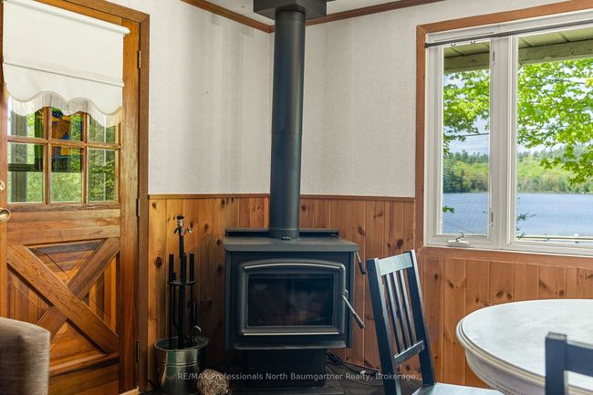 18053 Highway 35, House other with 3 bedrooms, 1 bathrooms and 6 parking in Algonquin Highlands ON | Image 15