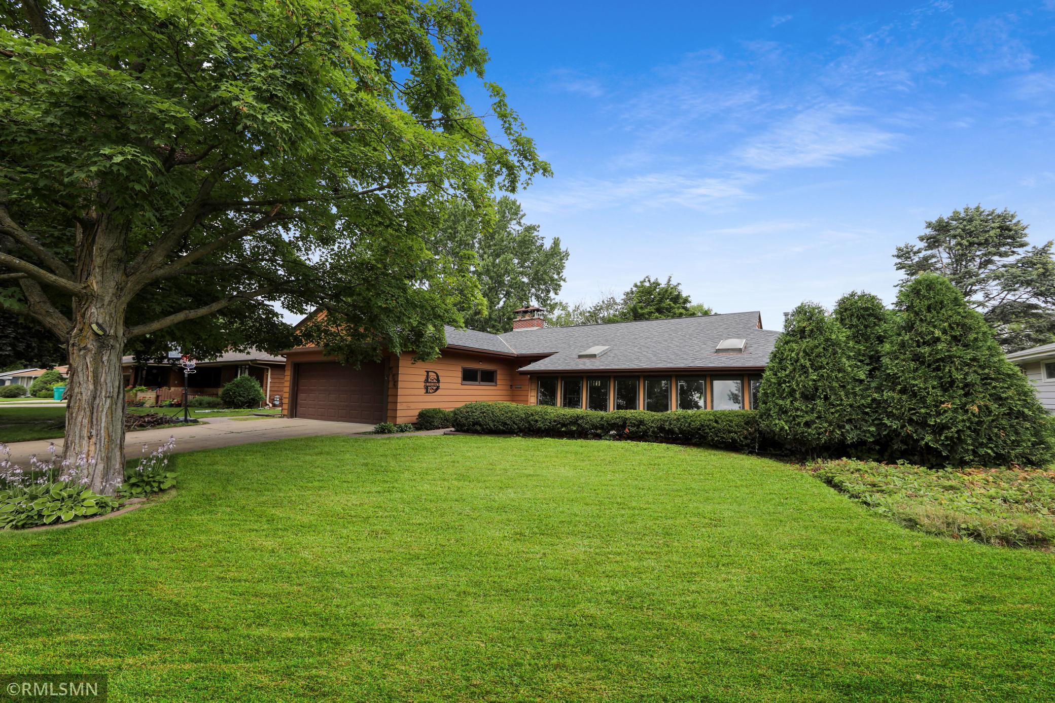 Phelps St, Owatonna, MN 55060