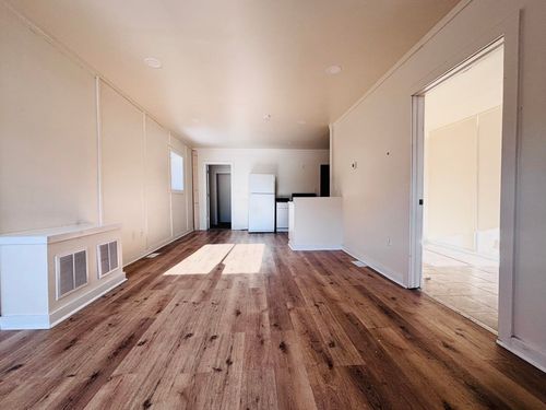 213 Main St E, Ashland, WI, 54806-1755 | Card Image