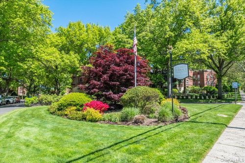 1d-708 Palmer Ct, Mamaroneck, NY, 10543-2447 | Card Image