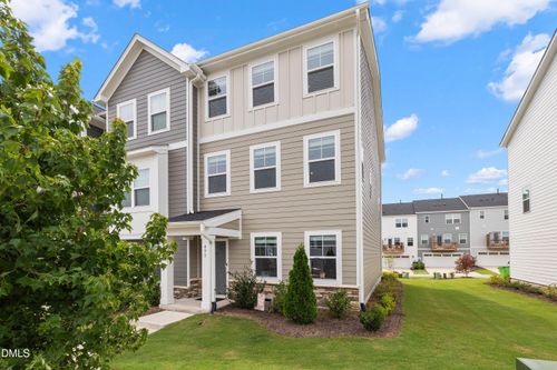 455 Deercroft Dr, Apex, NC, 27539-8020 | Card Image