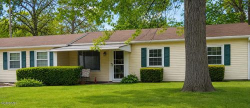 102 Friars Ln, Toledo, OH, 43615-5521 | Card Image