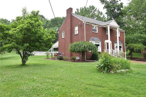 714 Colonial Dr, Apollo, PA, 15613-7603 | Card Image