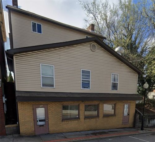 apt-2-620 Carothers Ave, Carnegie, PA, 15106-3573 | Card Image