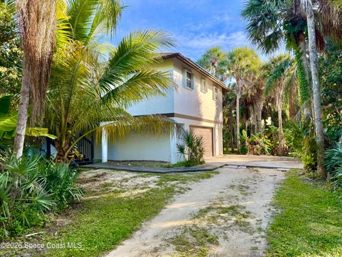 111 Seagrape Rd, Melbourne Beach, FL, 32951-4017 | Card Image
