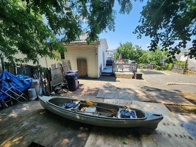 14 Russell St, Home with 6 bedrooms, 2 bathrooms and 5 parking in Everett MA | Image 23