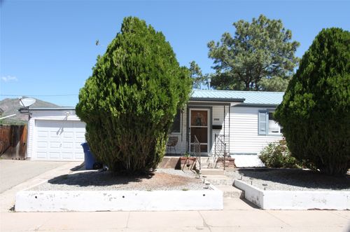 3462 Questa Dr, Los Alamos, NM, 87544-2136 | Card Image