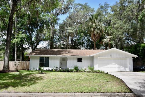2000 Sw 11th Ter, GAINESVILLE, FL, 32601-8411 | Card Image